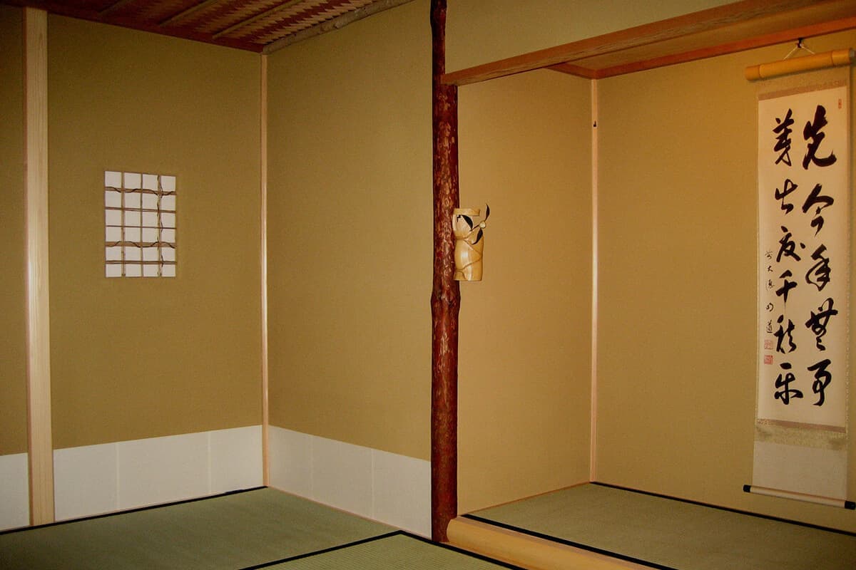 数寄屋造りの茶室｜聚楽壁