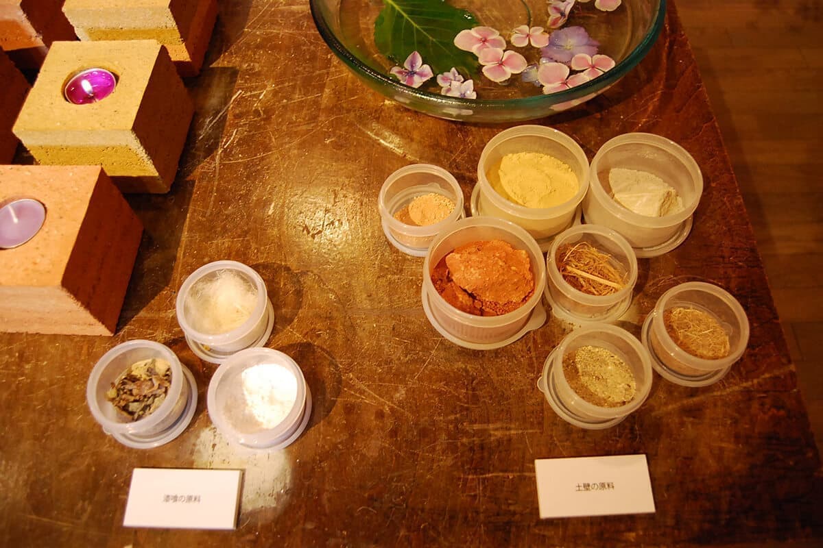 野田左官店の土壁展